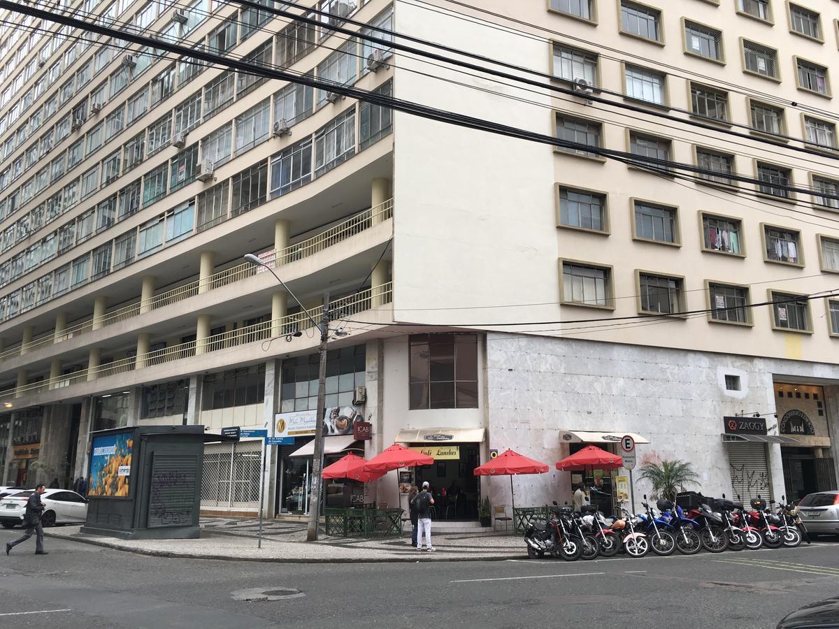 Ap Na Rua Das Flores Curitiba Luaran gambar